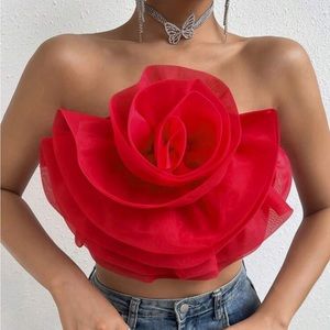 Flower cropped tube top